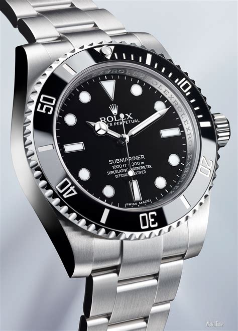 uomini rolex submariner|rolex submariner model years.